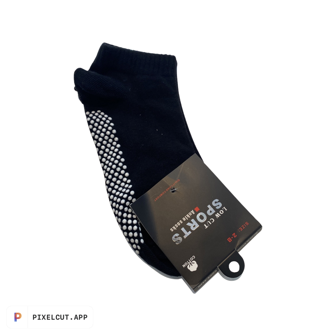 Sports socks with grip dots